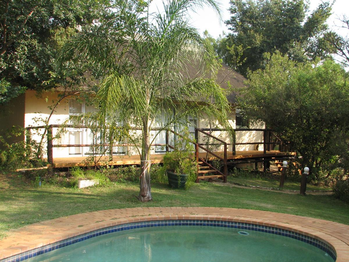 The Nutbush Boma Lodge Hekpoort Kültér fotó